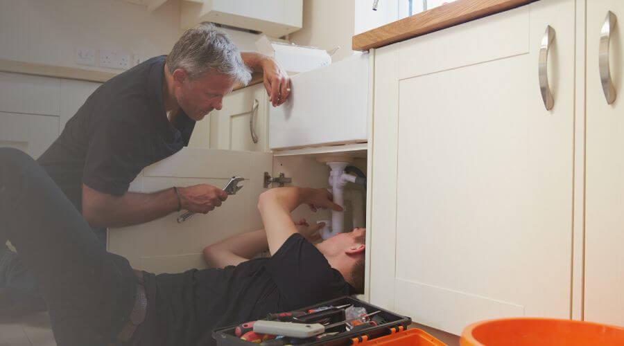 Professional burst pipe repair services in Hearne, TX
